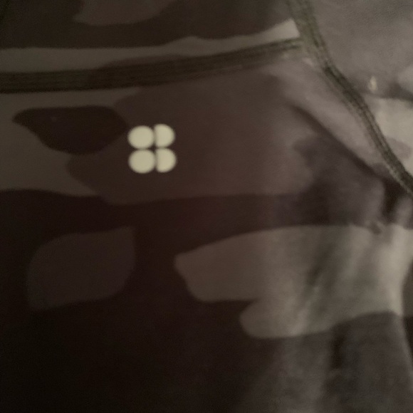 Sweaty Betty Black Tonal Camo Power Wokout Full Zip Stretch Jacket size Small - Picture 9 of 9